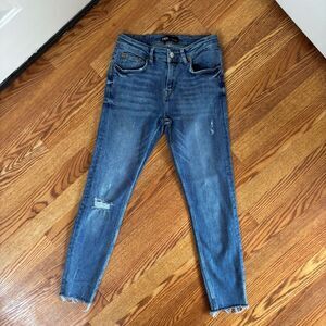 Zara Premium Straight Ripped Raw Hem  Jeans Women's Size 6